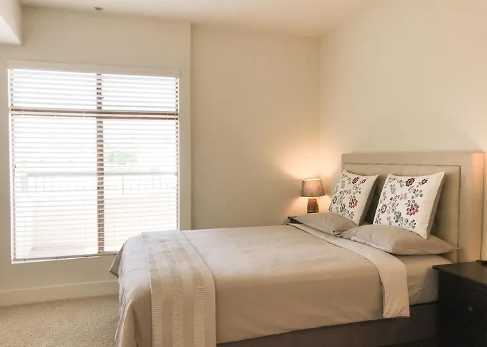 Perfect Apt Near Ucla W Parking Gym Pool Wifi In Westwood B3